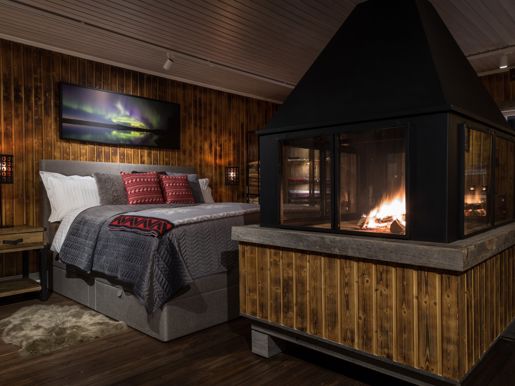 Loggers Lodge Interior2.jpg