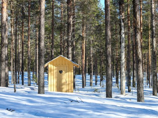 Lavas Forest Retreat - Loo.jpg