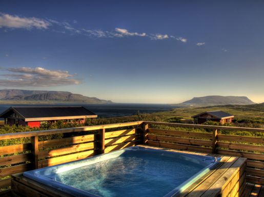 Hotel Glymur - Hot tub.jpg