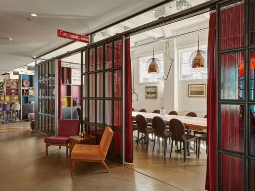 IH-Reykjavik-Marina-Meeting-rooms-Community-Table-06.jpg