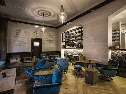 Apotek Kitchenbar 13