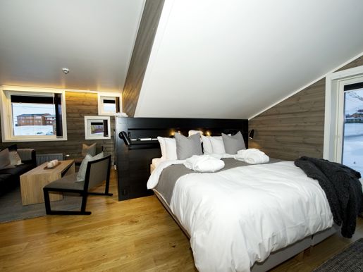 Svalbard Hotel Polar Bear Suite
