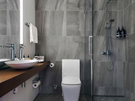 Rooms Bathrooms W.Shower