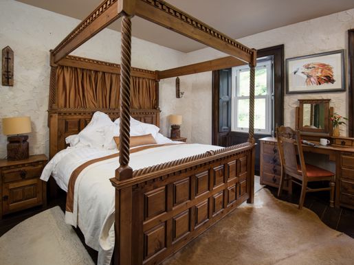 Stucktaymore Wooden Bedroom