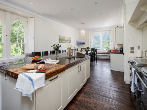 Stuckgowan Kitchen