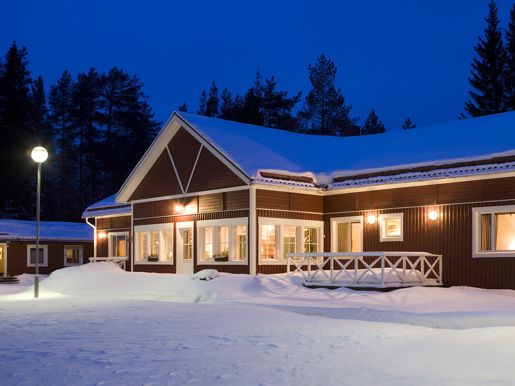 Pinebaylodge5 Perpettersson