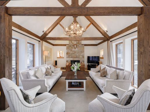 Eagle's Crag Living Room